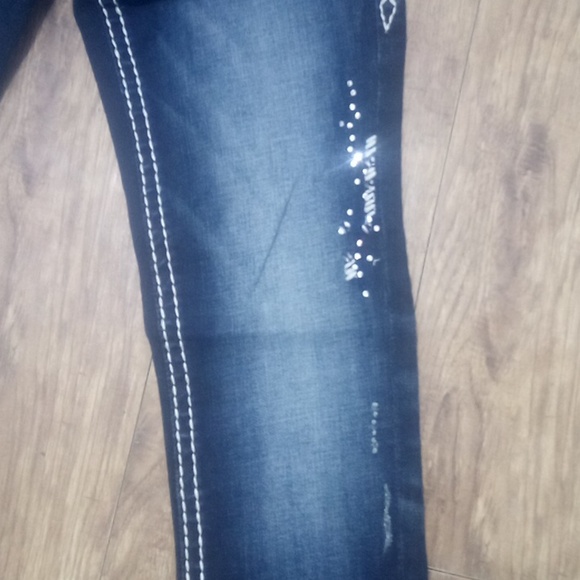 Rock Revival Women's 26 Skinny May    Embellished Bejeweled Distressed NWT - Picture 2 of 15